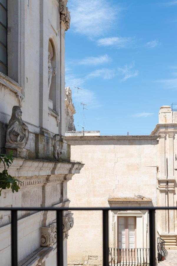 Palazzo Charlie Bed and Breakfast Lecce Esterno foto